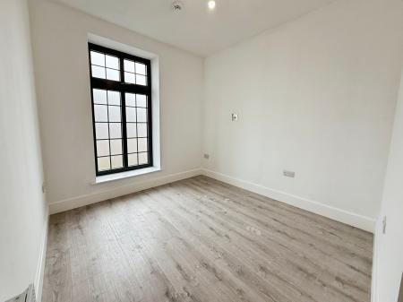 2 bedroom Flat to let in 2 Bed Apartments, Upper Bond Street, Hinckley, LE10