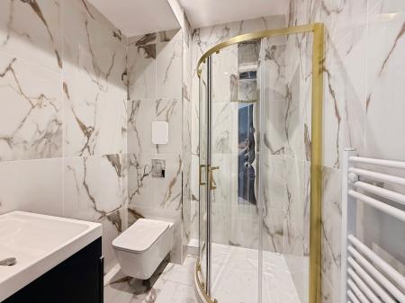 2 bedroom Flat to let in 2 Bed Apartments, Upper Bond Street, Hinckley, LE10