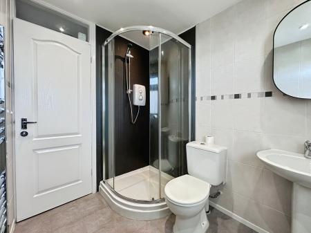 3 bedroom Semi-detached house to let in Webbs Way, Stoney Stanton, LE9