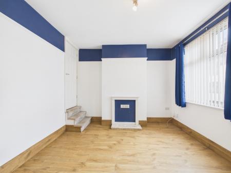 3 bedroom Terraced House for sale in Chapel Street, Barwell, LE9