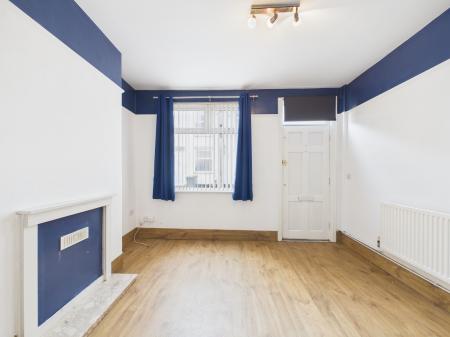 3 bedroom Terraced House for sale in Chapel Street, Barwell, LE9