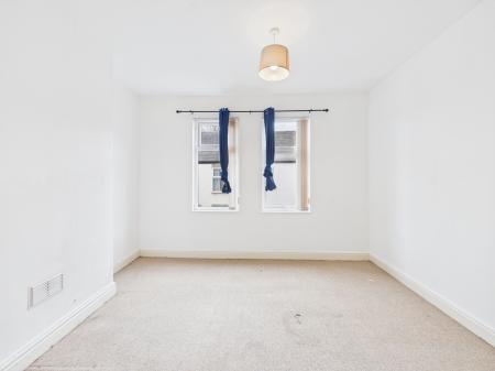 3 bedroom Terraced House for sale in Chapel Street, Barwell, LE9