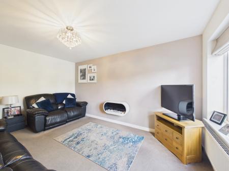 4 bedroom Detached house for sale in Lime Avenue, Sapcote, LE9