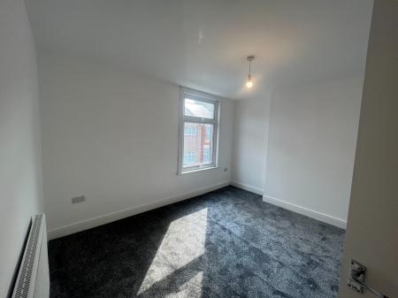 2 bedroom Terraced House to let in Duke Street, Nuneaton, CV11