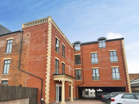 2 bedroom Flat to let in 2 Bed Apartments, Upper Bond Street, Hinckley, LE10