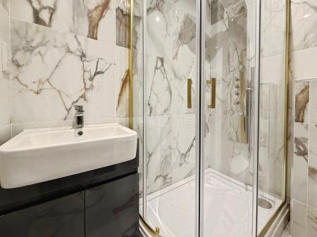 2 bedroom Flat to let in 2 Bed Apartments, Upper Bond Street, Hinckley, LE10