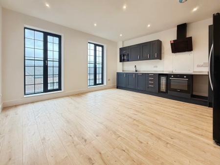 2 bedroom Flat to let in 2 Bed Apartments, Upper Bond Street, Hinckley, LE10