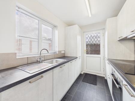 2 bedroom Semi-detached bungalow for sale in Twycross Road, Burbage, LE10