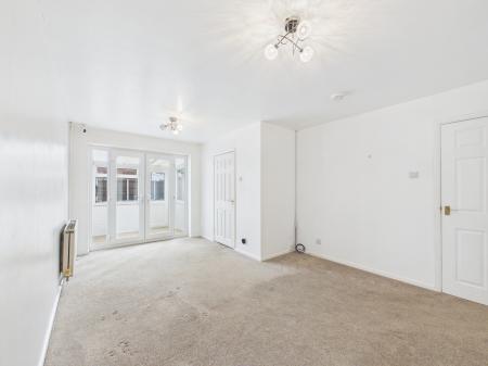 2 bedroom Semi-detached bungalow for sale in Twycross Road, Burbage, LE10