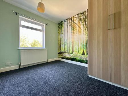 3 bedroom Semi-detached house to let in John Nichols Street, Hinckley, LE10