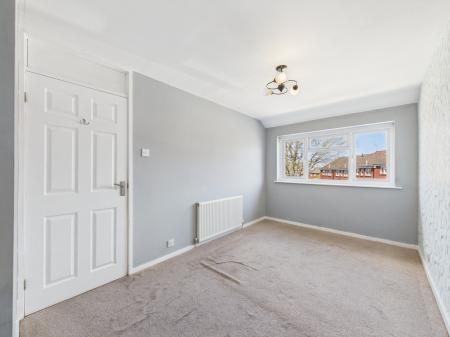 3 bedroom Semi-detached house for sale in Charnwood Drive, Hartshill, CV10