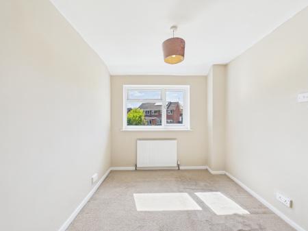 3 bedroom Semi-detached house for sale in Charnwood Drive, Hartshill, CV10