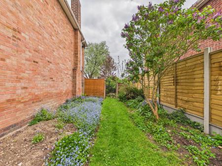 3 bedroom Detached house for sale in John Bold Avenue, Stoney Stanton, LE9