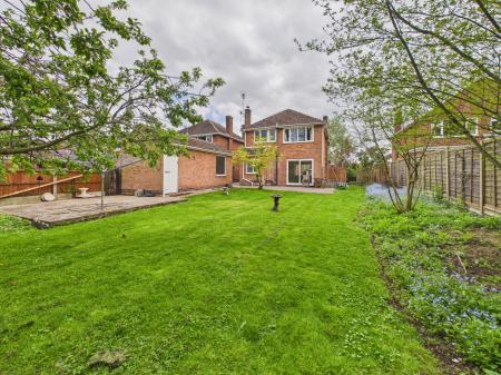 3 bedroom Detached house for sale in John Bold Avenue, Stoney Stanton, LE9
