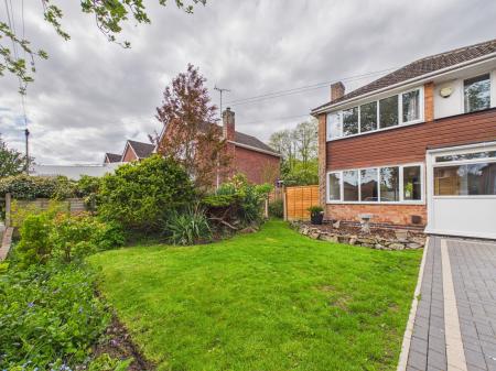 3 bedroom Detached house for sale in John Bold Avenue, Stoney Stanton, LE9