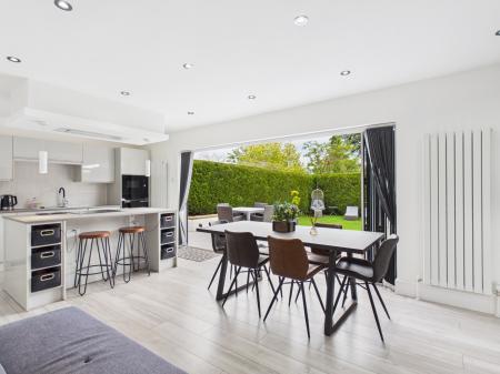 4 bedroom Detached house for sale in Morley Road, Sapcote, LE9