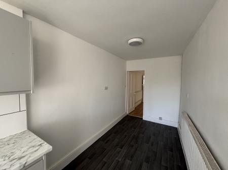 2 bedroom Terraced House to let in Mount Street, Nuneaton, CV11