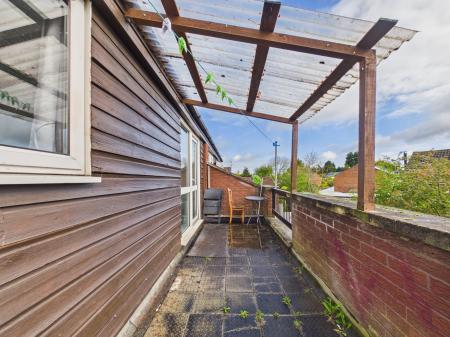 2 bedroom Maisonette for sale in Ferness Road, Hinckley, LE10