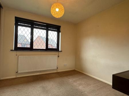 2 bedroom Semi-detached house to let in Windsor Court, Burbage, LE10