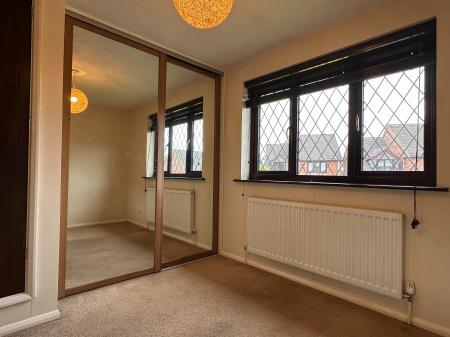 2 bedroom Semi-detached house to let in Windsor Court, Burbage, LE10