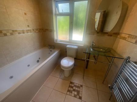 2 bedroom Terraced House to let in Bracebridge Street, Nuneaton, CV11