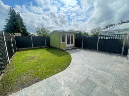 3 bedroom Detached house to let in Jubilee Drive, Earl Shilton, LE9