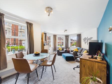 2 bedroom Ground floor flat for sale in Upper Bond Street, Hinckley, LE10