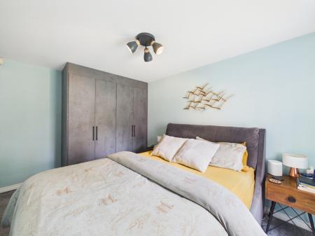 2 bedroom Ground floor flat for sale in Upper Bond Street, Hinckley, LE10