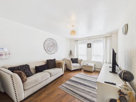 3 bedroom Town house for sale in Shirley Street, Leicester, LE4