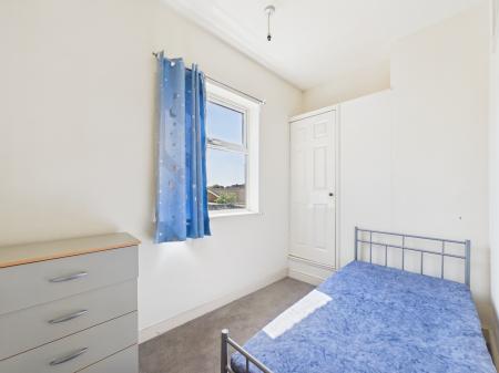 2 bedroom Terraced House for sale in High Street, Barwell, LE9