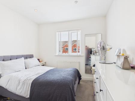 2 bedroom Apartment for sale in Derby Road, Hinckley, LE10