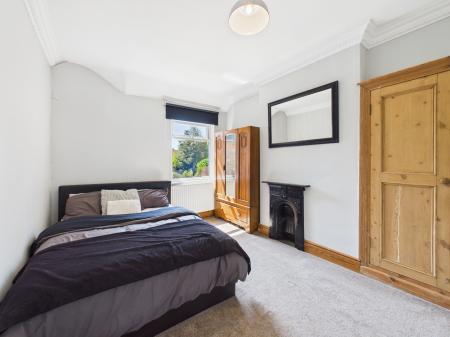 3 bedroom Semi-detached house for sale in Mount Road, Hinckley, LE10
