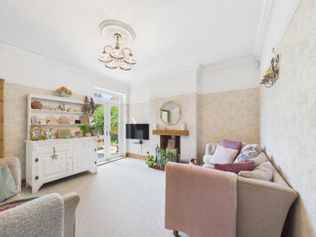 3 bedroom Semi-detached house for sale in Mount Road, Hinckley, LE10