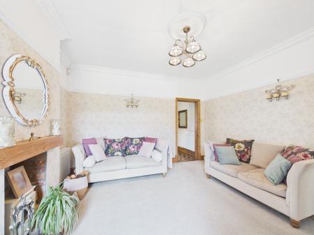 3 bedroom Semi-detached house for sale in Mount Road, Hinckley, LE10