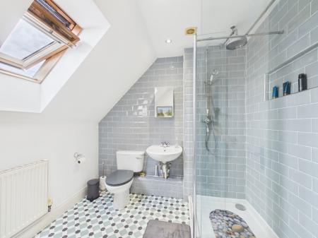 4 bedroom Town house for sale in Fosse Close, Burbage, LE10