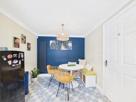 4 bedroom Town house for sale in Fosse Close, Burbage, LE10