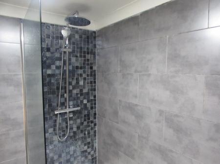 2 bedroom Terraced House to let in Canning Street, Hinckley, LE10