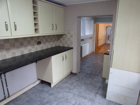 2 bedroom Terraced House to let in Canning Street, Hinckley, LE10