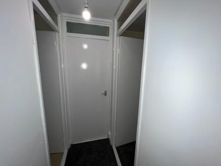 1 bedroom Studio flat to let in Halls Court, Stoney Stanton, LE9