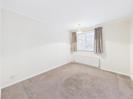 2 bedroom Detached bungalow for sale in Sutton Close, Hinckley, LE10
