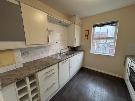 2 bedroom Flat to let in Praetor House, Upper Bond Street