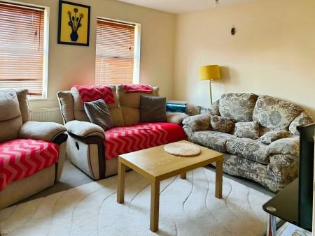 2 bedroom Flat to let in Praetor House, Upper Bond Street