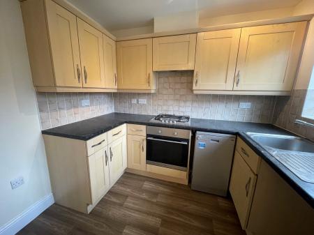 3 bedroom Semi-detached house to let in Bunneys Meadow, Hinckley, LE10