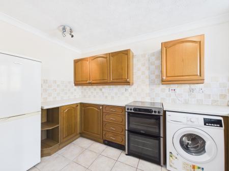 1 bedroom Flat for sale in Windsor Court, Burbage, LE10