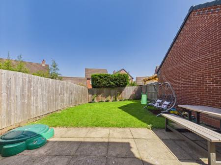 4 bedroom Detached house for sale in Maroon Drive, Burbage, LE10