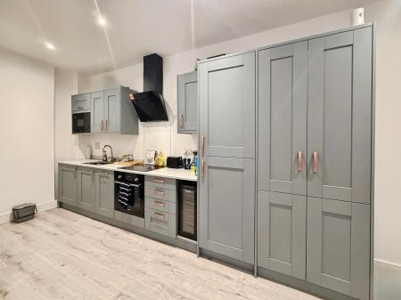 Upper Bond Street, Hinckley, LE10