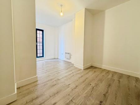 1 bedroom Flat to let in Upper Bond Street, Hinckley, LE10