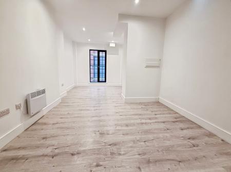 1 bedroom Flat to let in Upper Bond Street, Hinckley, LE10
