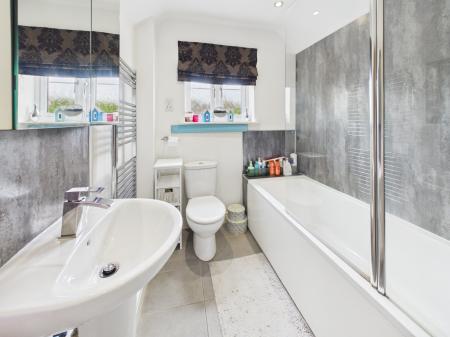 3 bedroom Semi-detached house for sale in St Marys Mews, Barwell, LE9