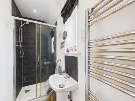 3 bedroom Semi-detached house for sale in St Marys Mews, Barwell, LE9